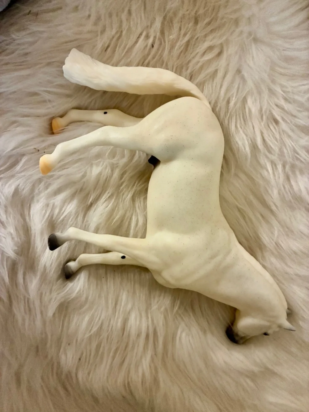 Breyer Snowman Famous Show Jumper Horse Model Figurine - Picture 2 of 6
